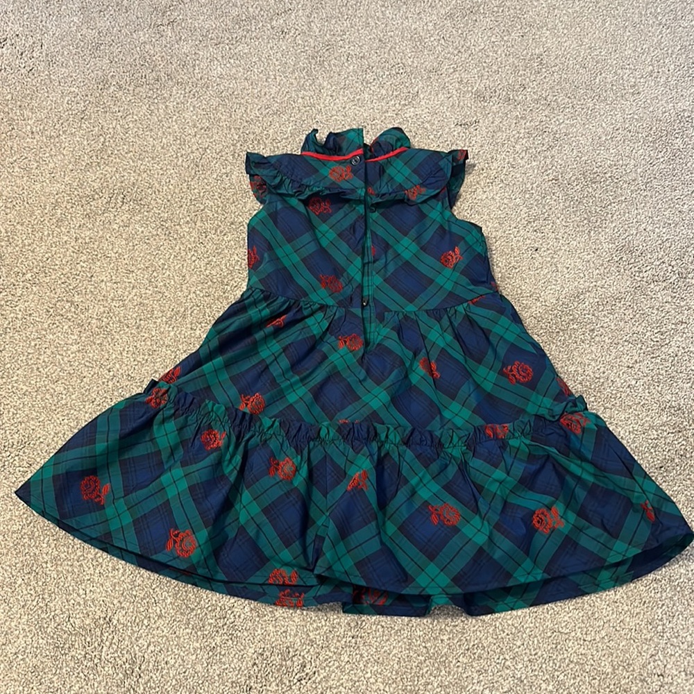 Beautiful dress - Picture 3 of 5